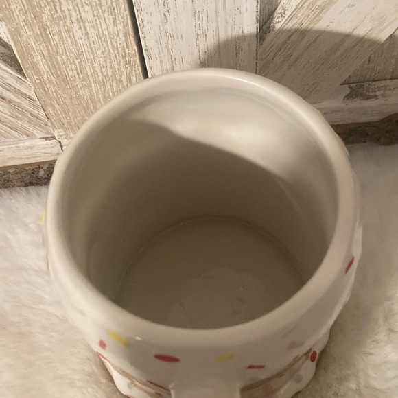 Holly & Joy Gingerbread House Mug - Picture 8 of 10